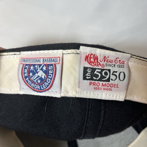 Wichita Wranglers Hat Baseball Cap Fitted 7 3/4 New Era Vintage 90s MiLB Black - Picture 3 of 7